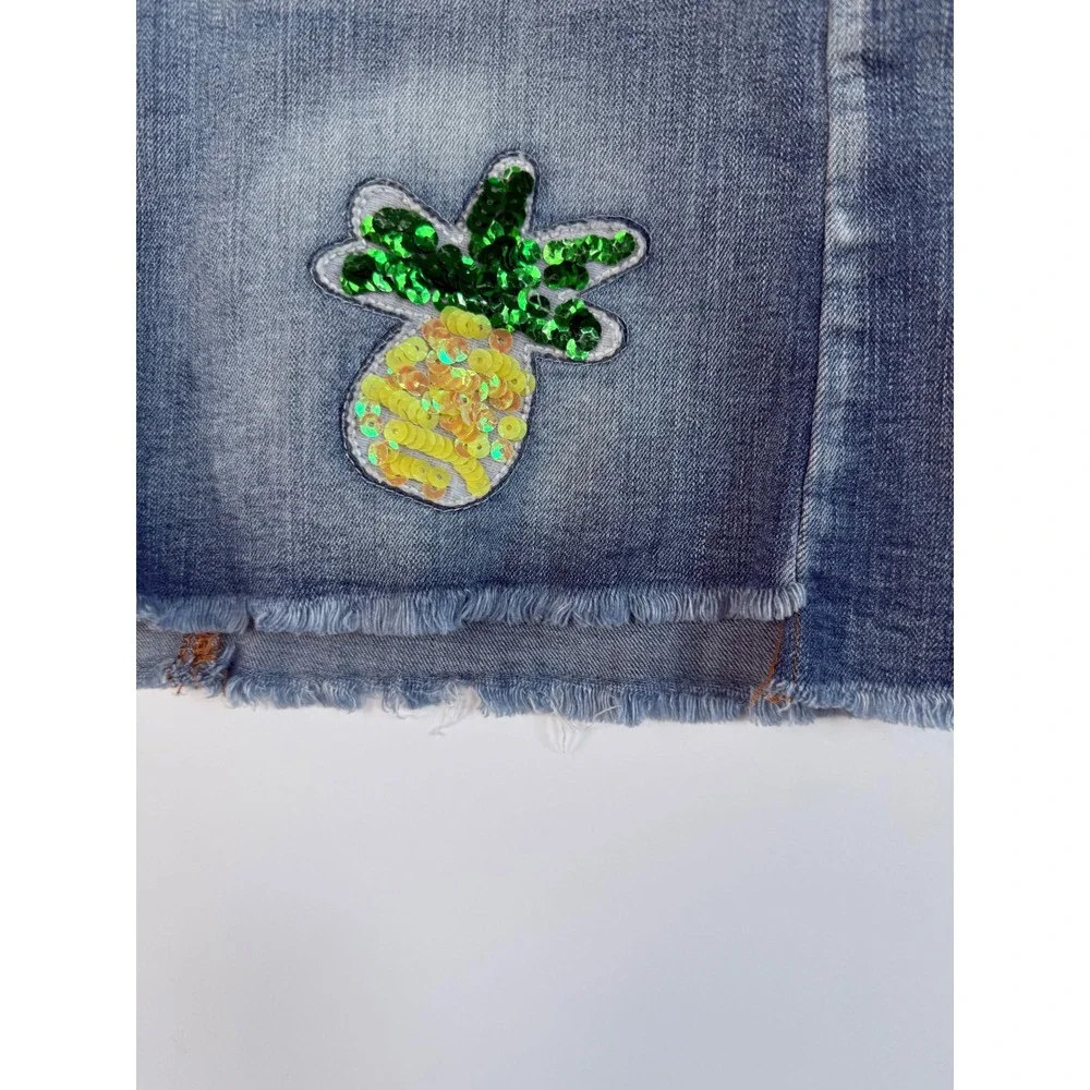 Rocks & Indigo Blue Denim Mini Skirt Icon Patches Size 2/25 Raw Hem Beach Skater